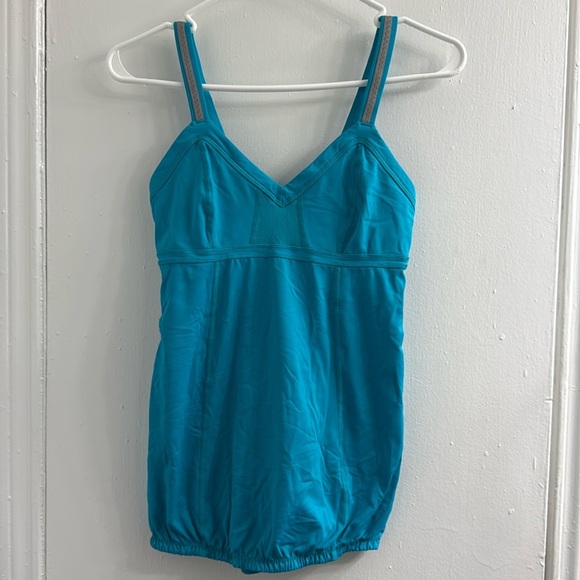 Lululemon Light It Up Tank In Surge Blue size 6 - Picture 2 of 9